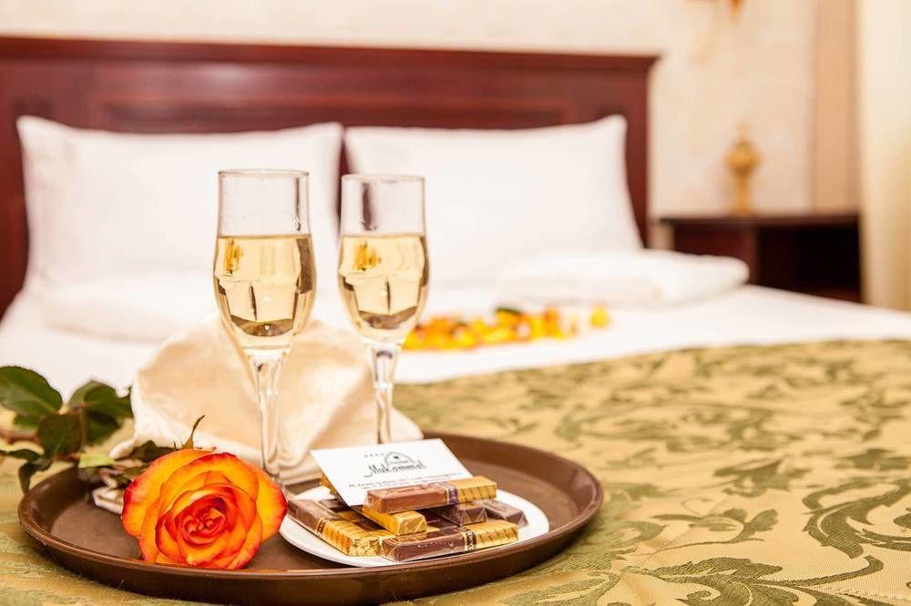 "Rush Hotel" Astana Zewnętrze zdjęcie